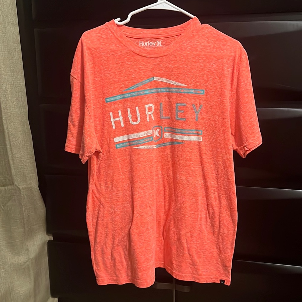 Hurley orange T-shirt